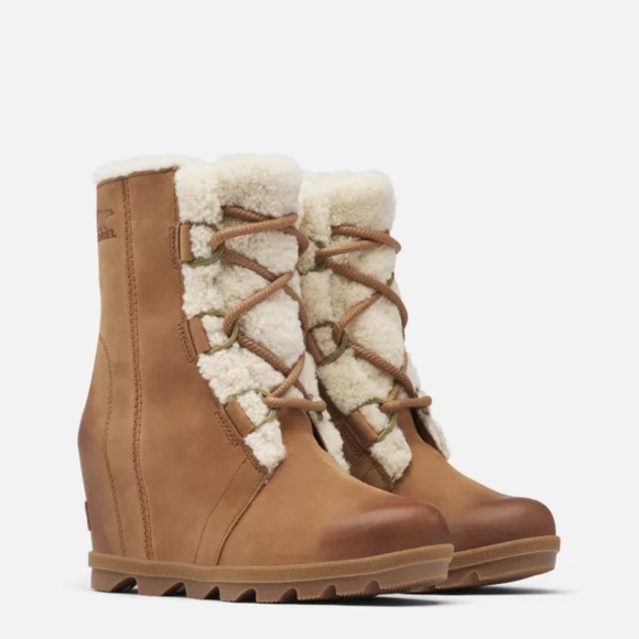 NWT Sorel Joan of Arctic Wedge II Shearling Boot